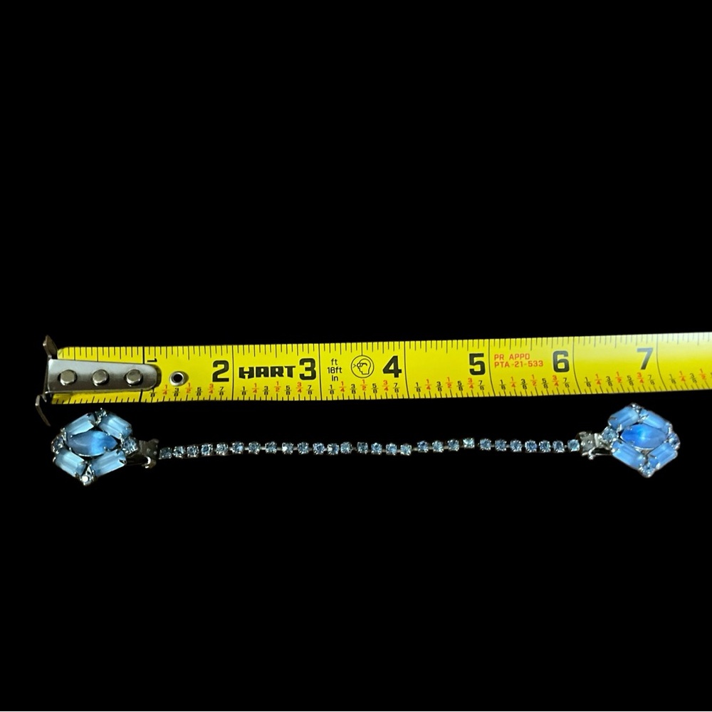 Sparkling Faceted Blue Stones Sweater Guard Collar Clip Vintage Unsigned - Picture 9 of 9